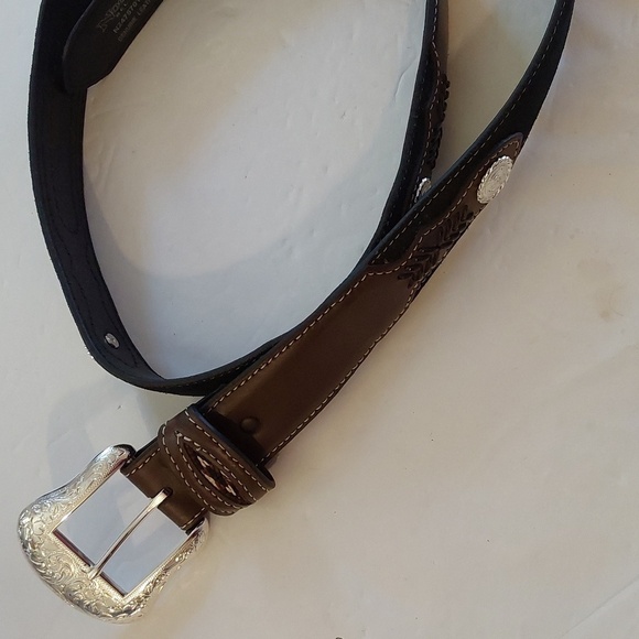 Nocona Mens Black leather belt Silver Buckle/ Conchos Brown inlay Sz.44 - Picture 3 of 9